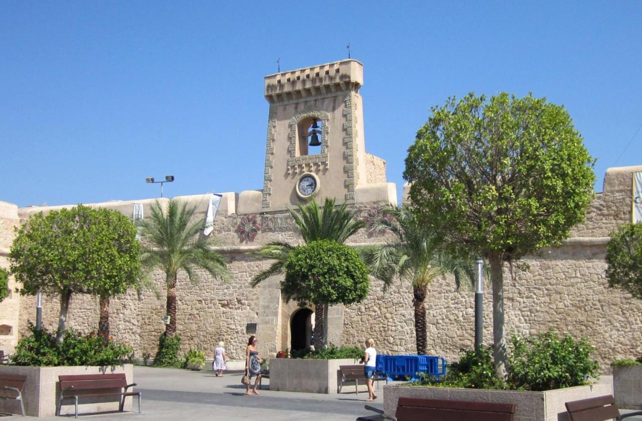 Apartamento Pepi Adults Only Santa Pola Buitenkant foto